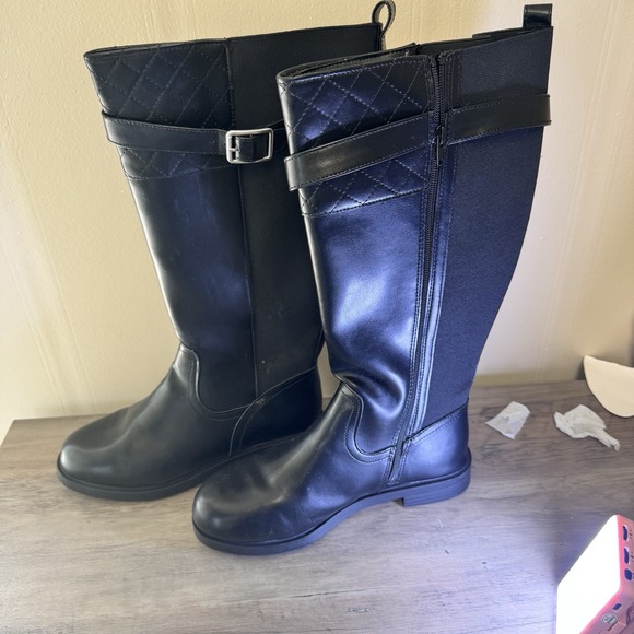 St Johns Bay Knee High Riding Boots W/ Buckle Black‎  Womens Size 8.5 M NEW - Picture 1 of 8